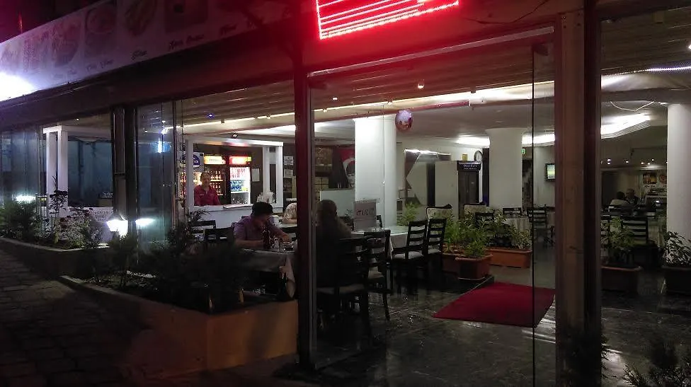 Club Anra Ξενοδοχείο Κουσάντασι